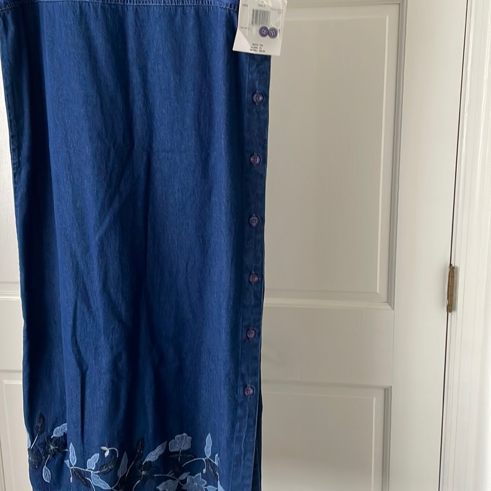 NWT! Denim maxi dress, women medium - Picture 4 of 7